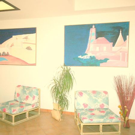 Residence Algarve Ріміні Екстер'єр фото
