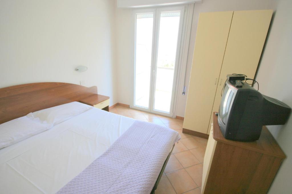 Residence Algarve Ріміні Номер фото